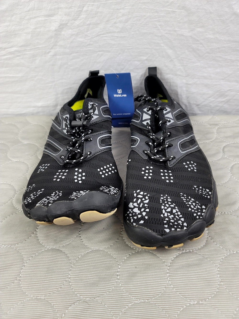 Ning Watelves Men's Barefoot Water Shoes Black Silver Size 11 45 NWOB Read